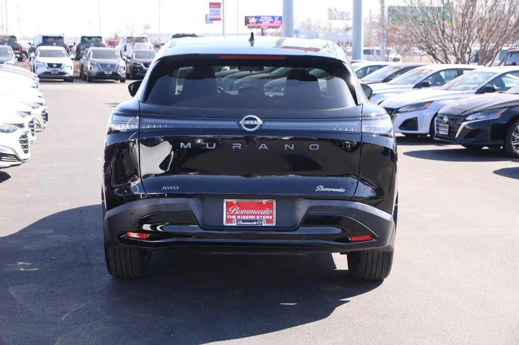 Nissan Murano Vehicle Image 06