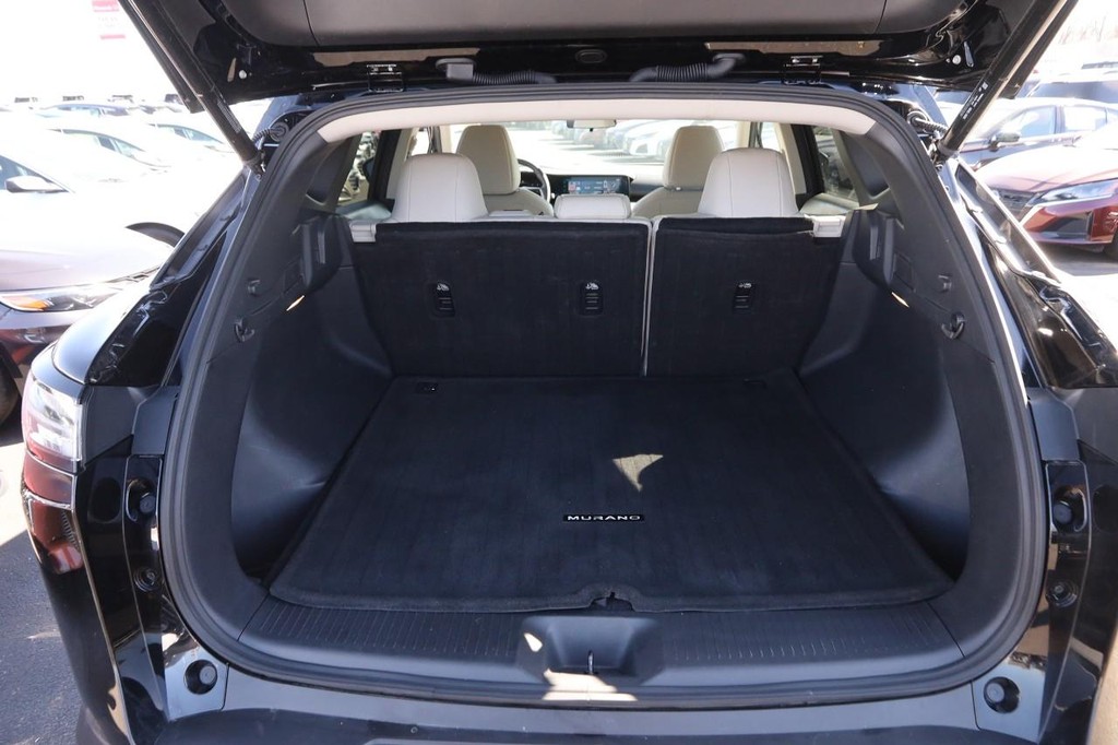 Nissan Murano Vehicle Image 07