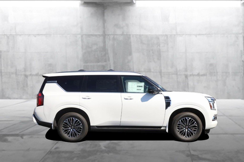 Nissan Armada Vehicle Image 05