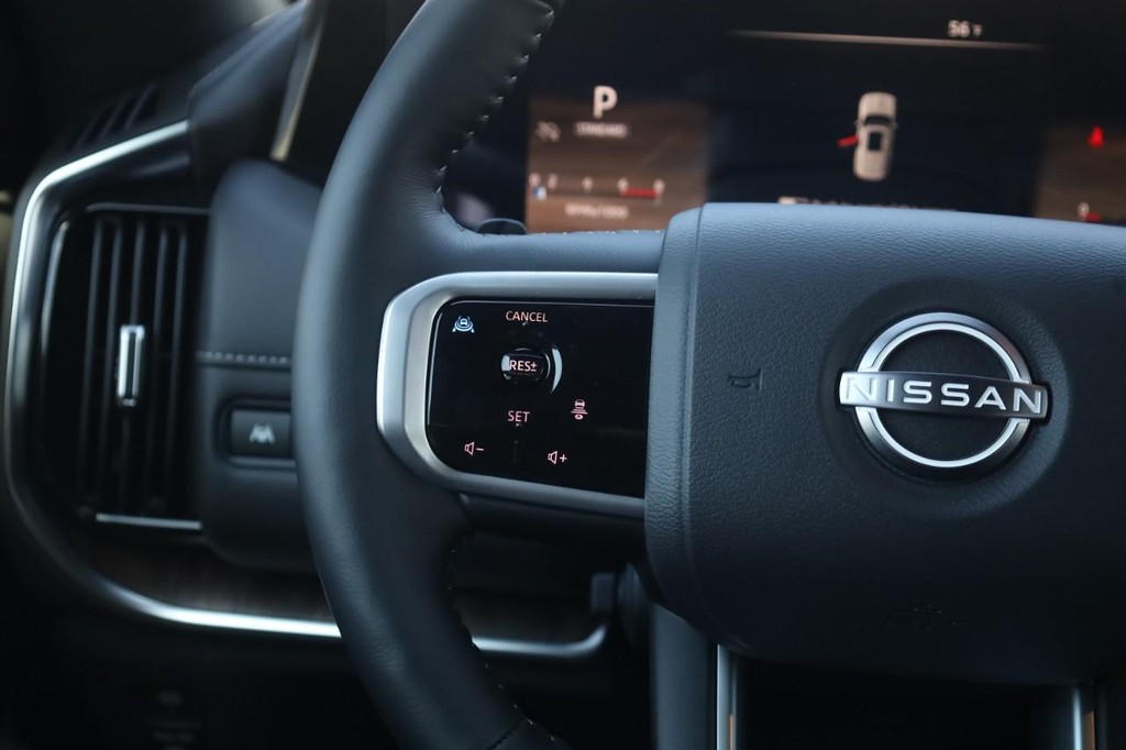 Nissan Armada Vehicle Image 10