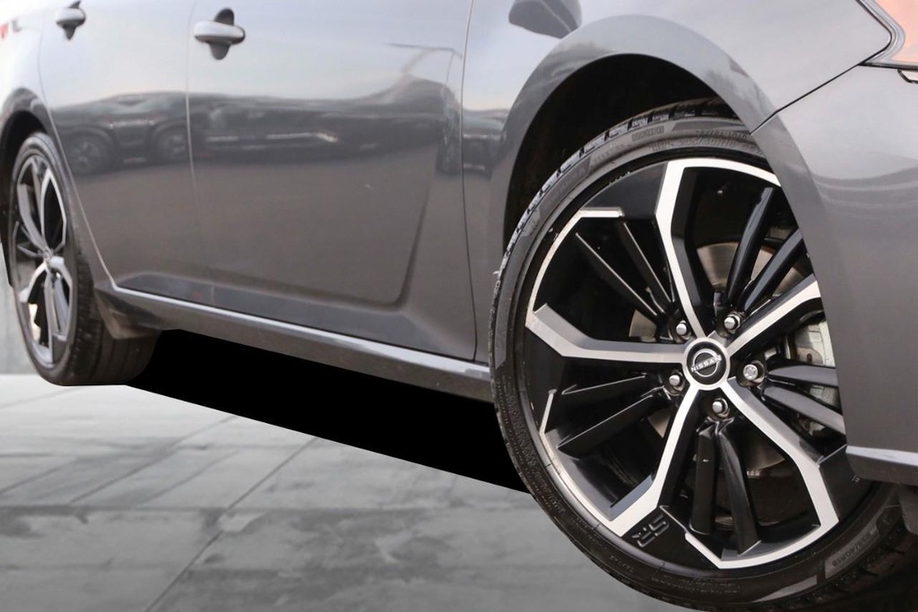 Nissan Altima Vehicle Image 03