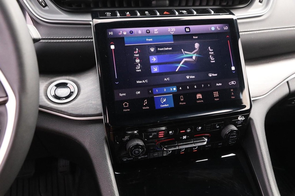 Jeep Grand Cherokee L Vehicle Full-screen Gallery Image 18