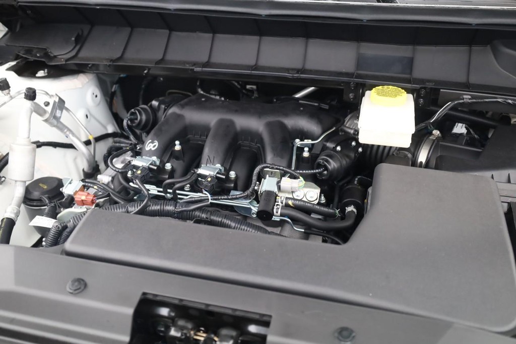 Nissan Pathfinder Vehicle Image 24