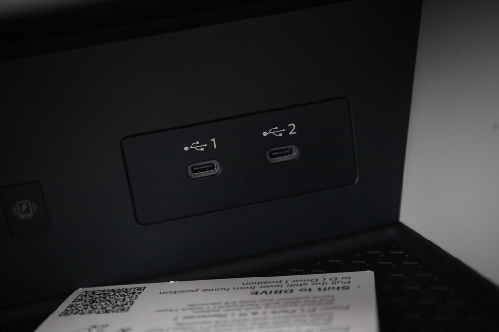 Nissan Pathfinder Vehicle Image 19