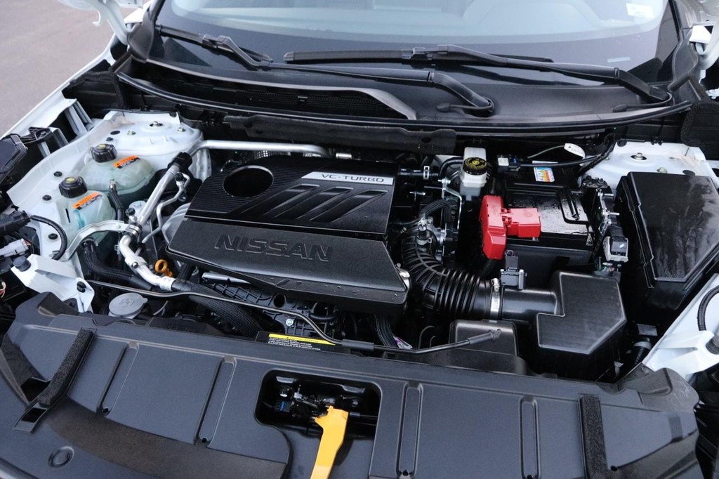 Nissan Rogue Vehicle Image 28