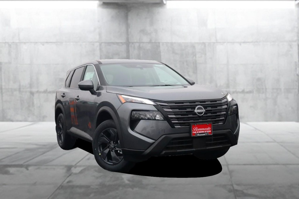 Nissan Rogue Vehicle Image 02