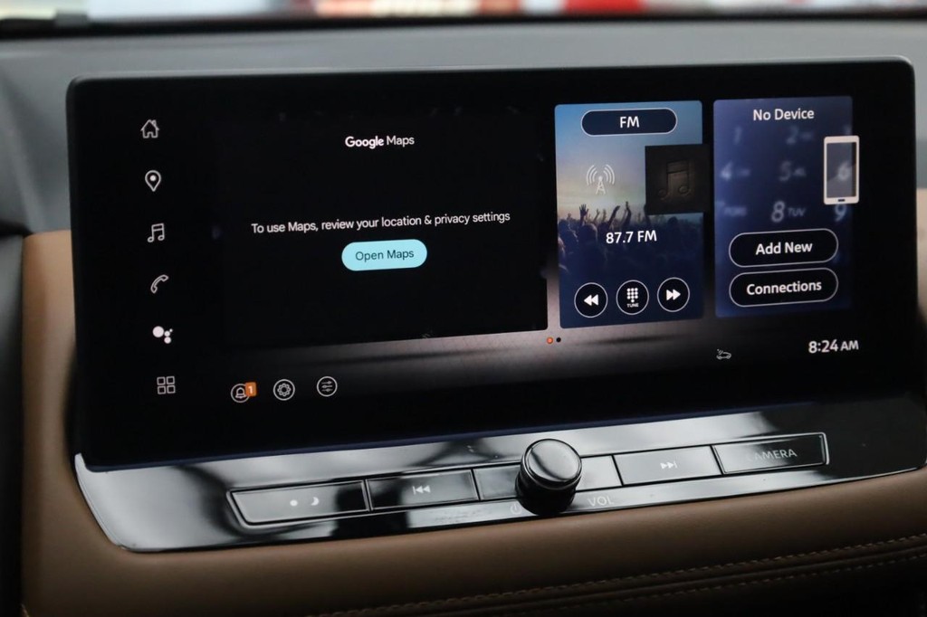 Nissan Rogue Vehicle Image 13