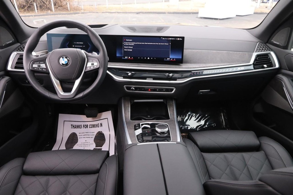 BMW X5 Vehicle Image 20
