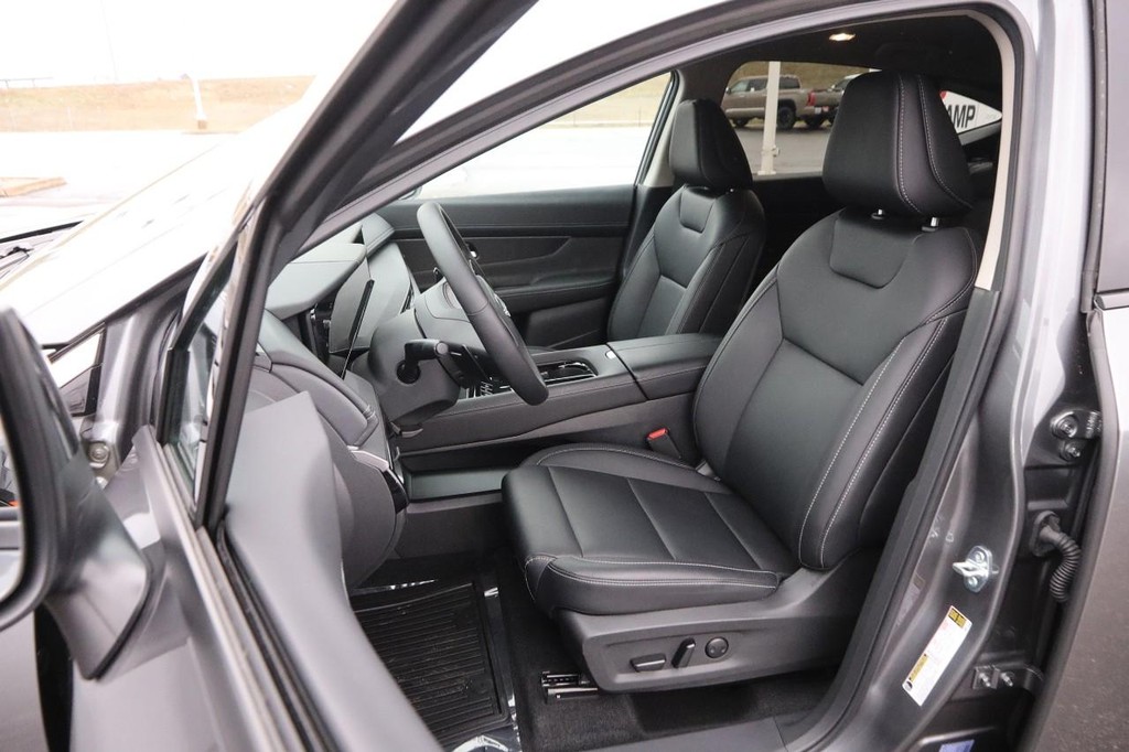 Nissan Murano Vehicle Image 09