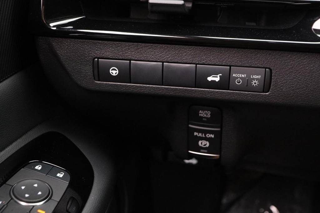 Nissan Murano Vehicle Image 20