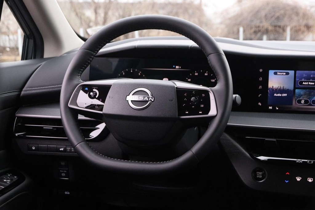 Nissan Murano Vehicle Image 23