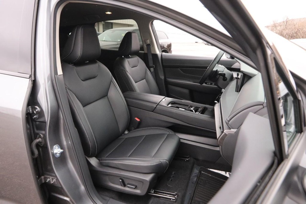 Nissan Murano Vehicle Image 26