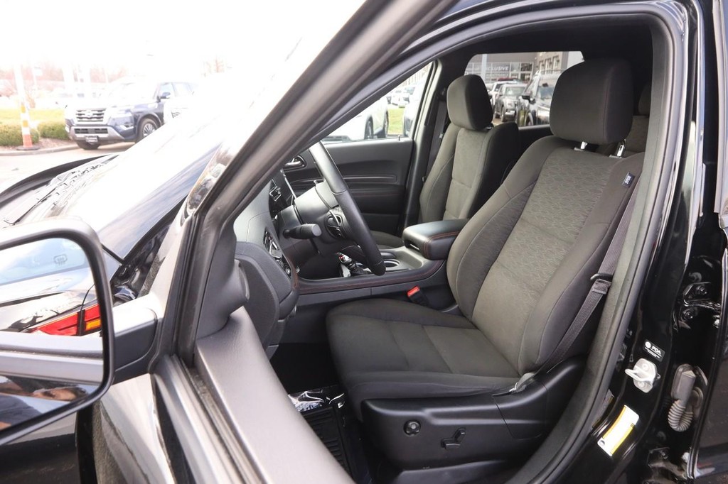 Dodge Durango Vehicle Image 09