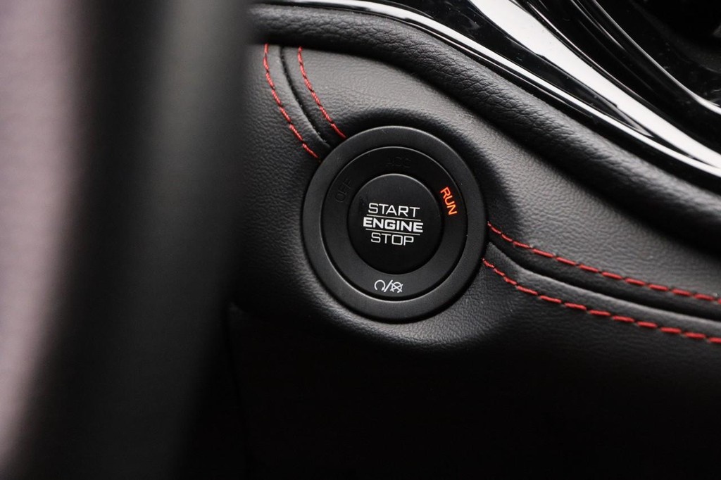 Dodge Durango Vehicle Full-screen Gallery Image 16