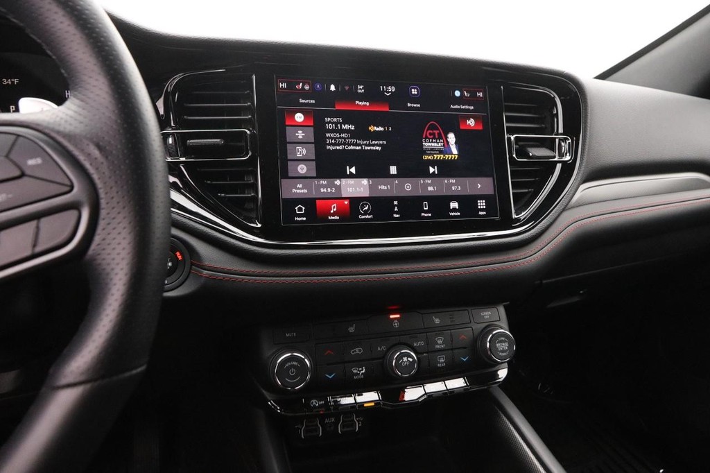 Dodge Durango Vehicle Full-screen Gallery Image 17