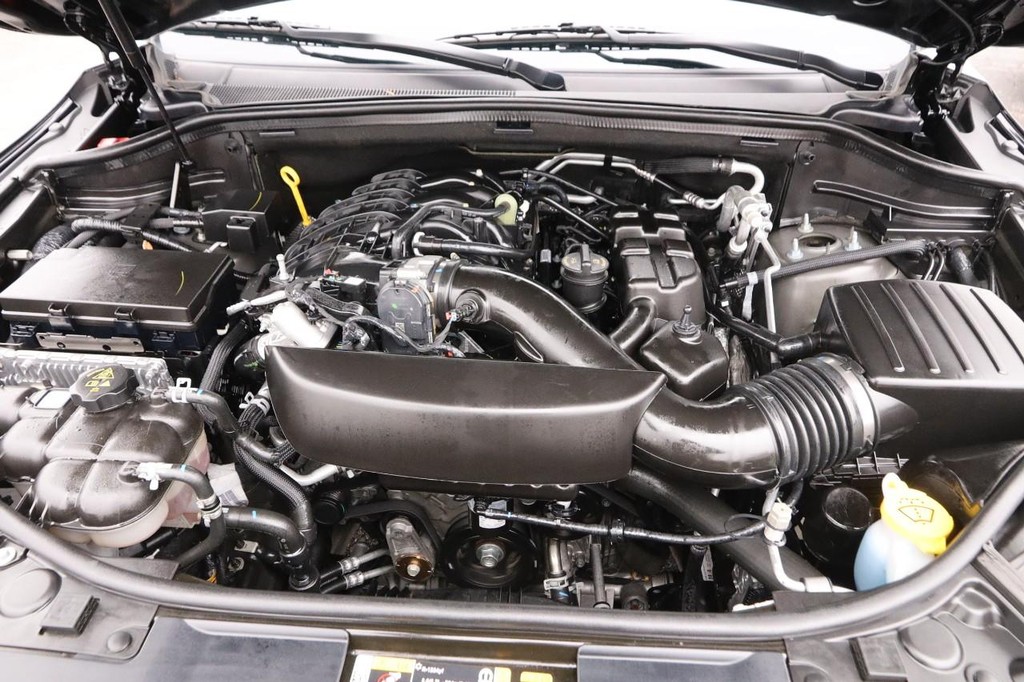 Dodge Durango Vehicle Full-screen Gallery Image 28