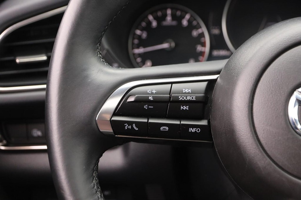 Mazda CX-30 Vehicle Image 13