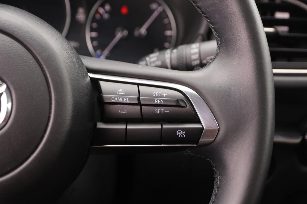 Mazda CX-30 Vehicle Image 14