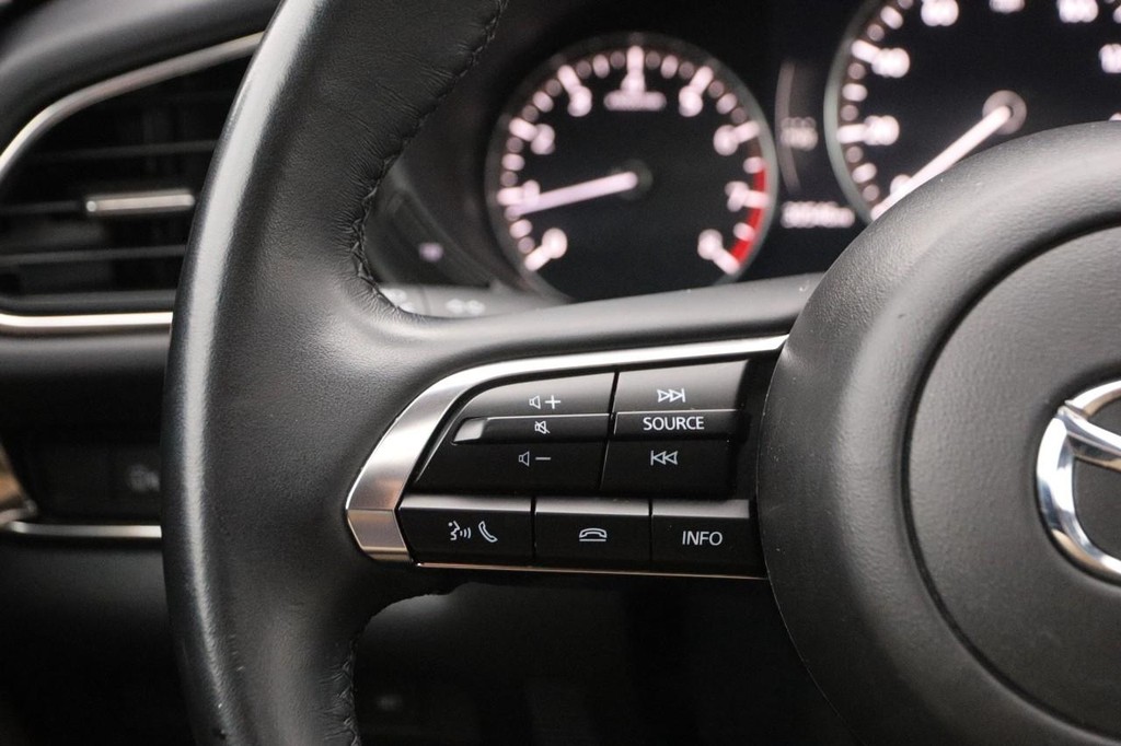 Mazda CX-30 Vehicle Image 12