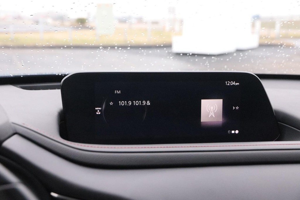 Mazda CX-30 Vehicle Image 16