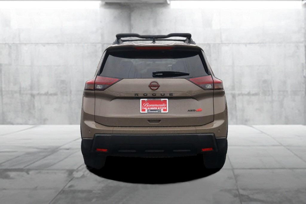 Nissan Rogue Vehicle Image 06