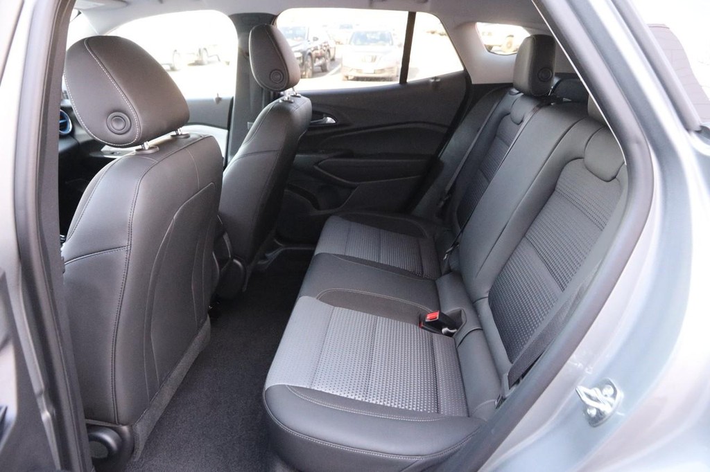 Chevrolet Trax Vehicle Image 09