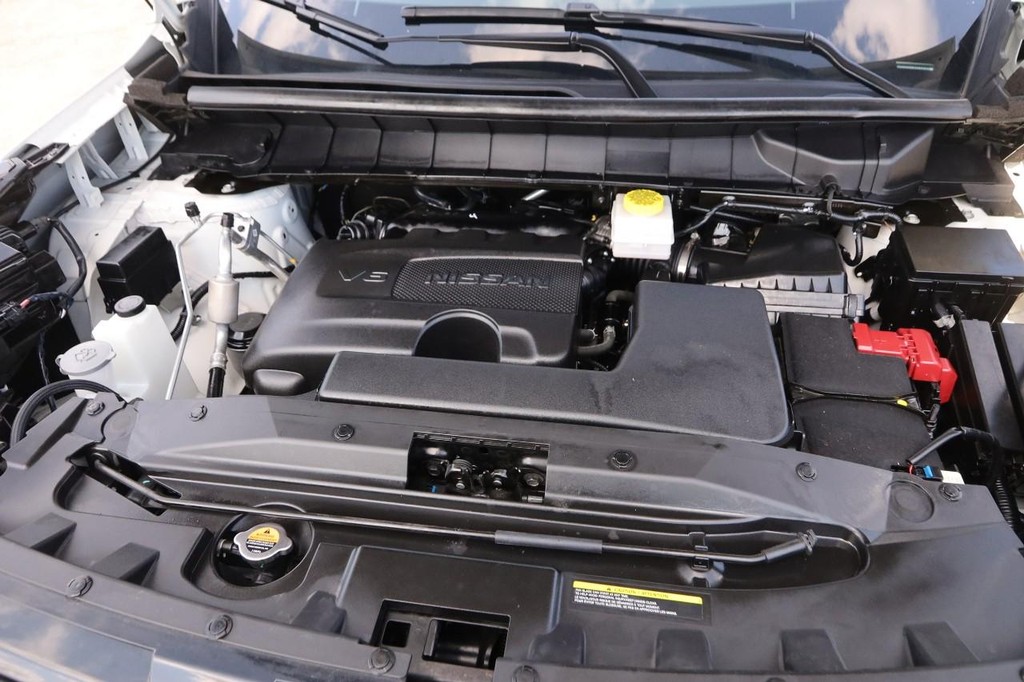 Nissan Pathfinder Vehicle Image 29