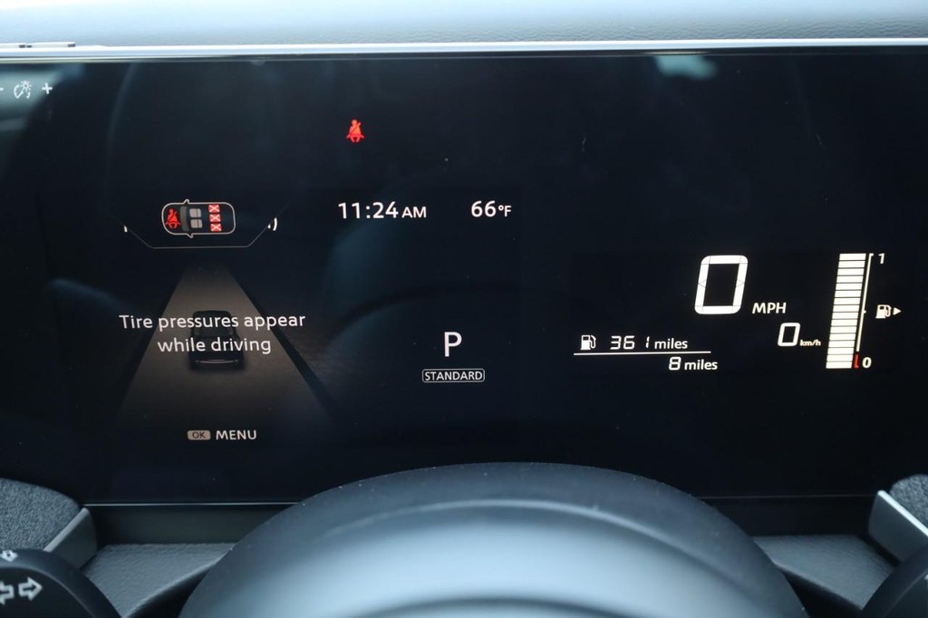 Nissan Kicks Vehicle Image 12