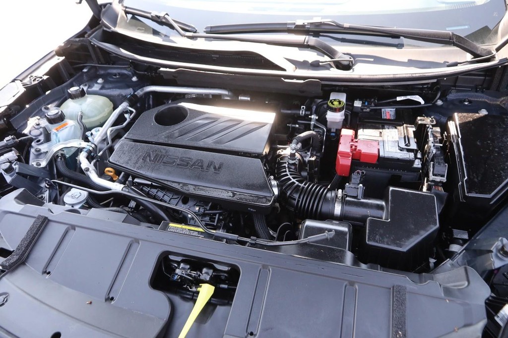 Nissan Rogue Vehicle Image 27