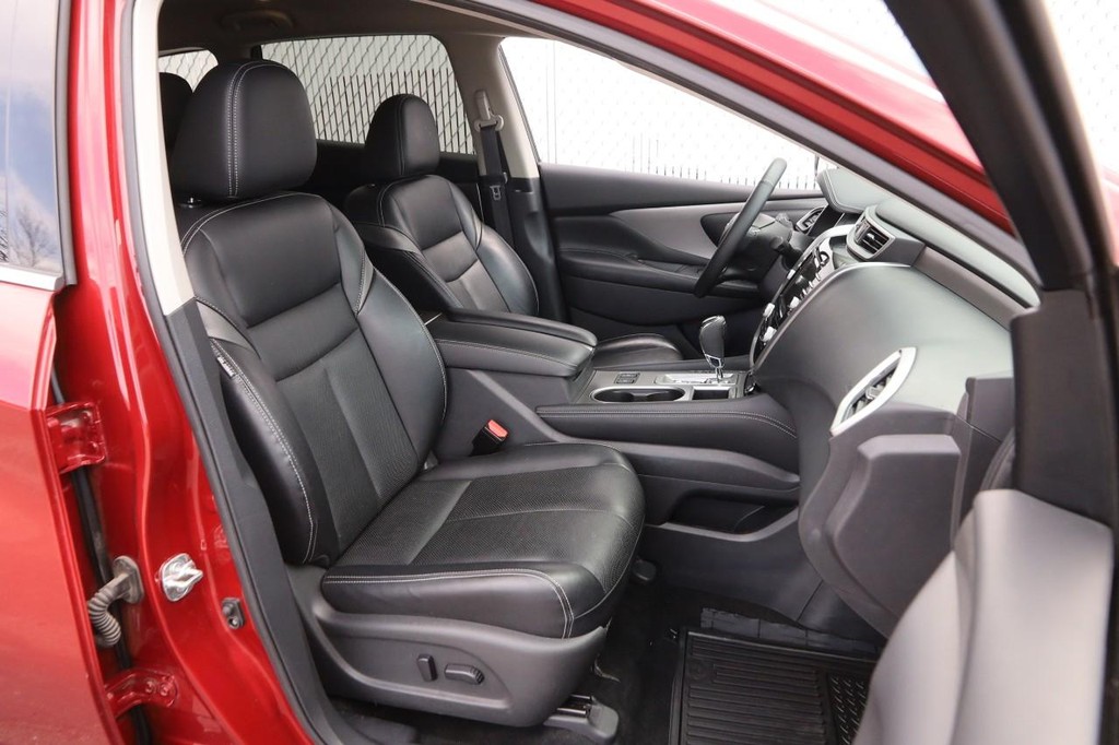 Nissan Murano Vehicle Image 26