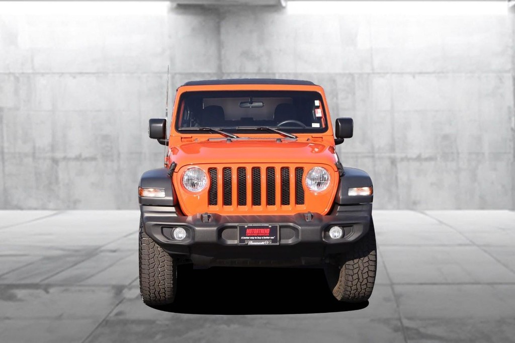 Jeep Wrangler Vehicle Image 04