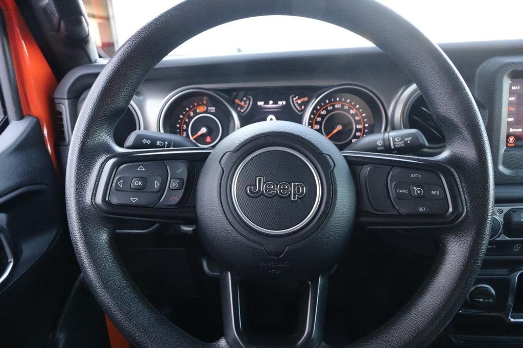 Jeep Wrangler Vehicle Image 10