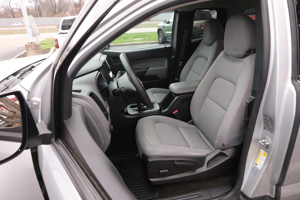 GMC Canyon Vehicle Image 08