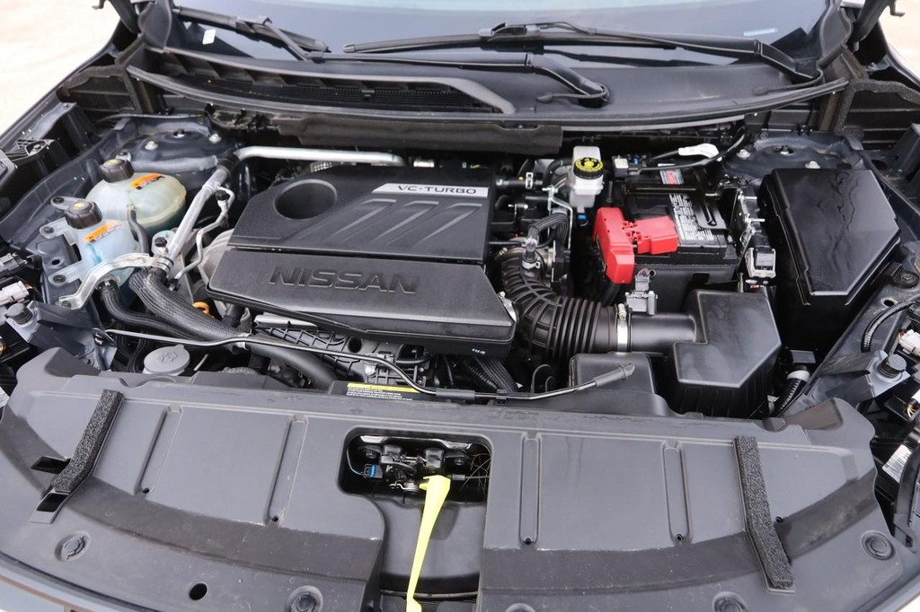 Nissan Rogue Vehicle Full-screen Gallery Image 27