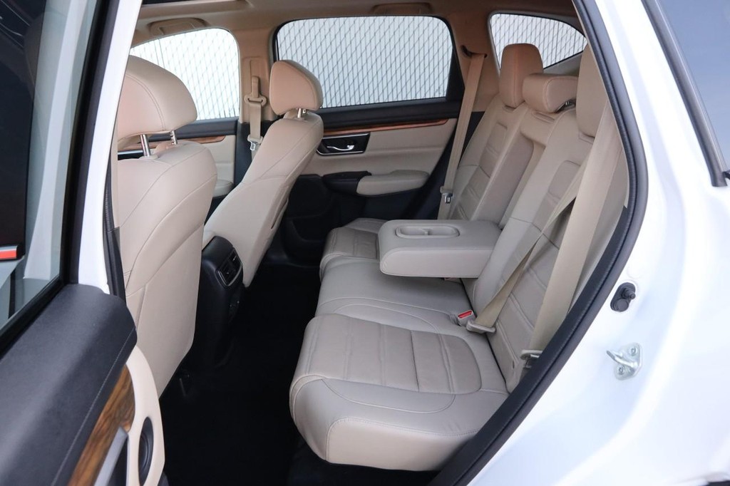 Honda CR-V Vehicle Full-screen Gallery Image 11
