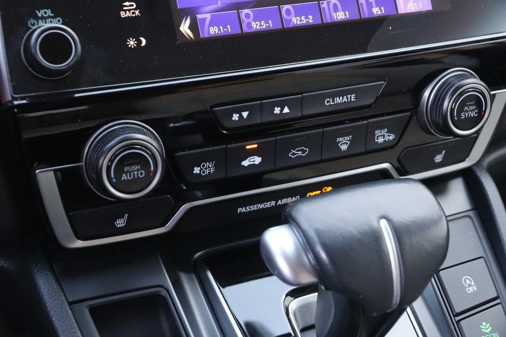 Honda CR-V Vehicle Full-screen Gallery Image 20