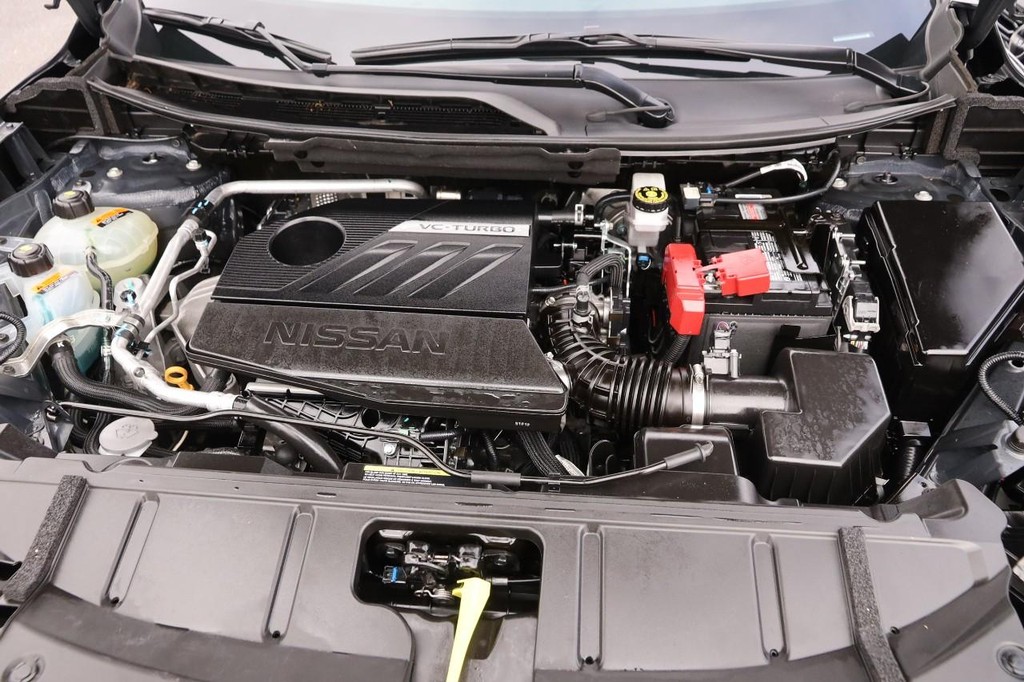 Nissan Rogue Vehicle Full-screen Gallery Image 26