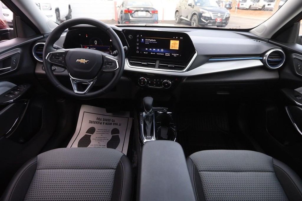 Chevrolet Trax Vehicle Full-screen Gallery Image 19