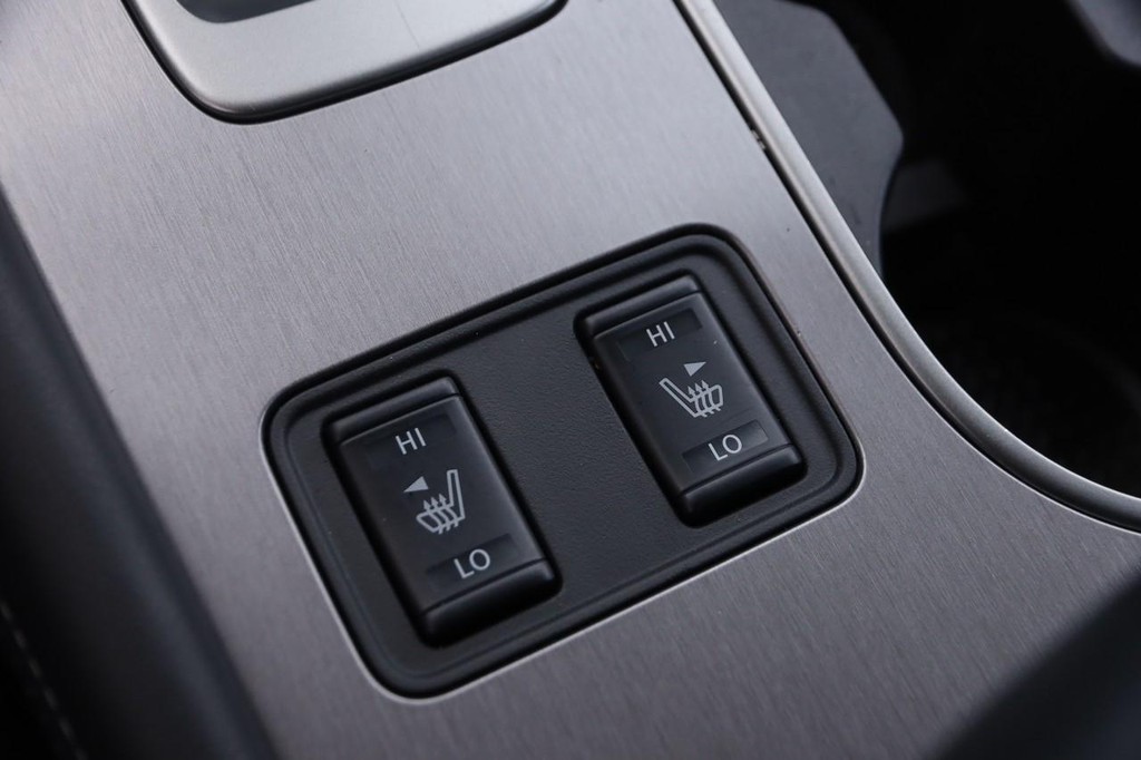 Nissan Murano Vehicle Image 20