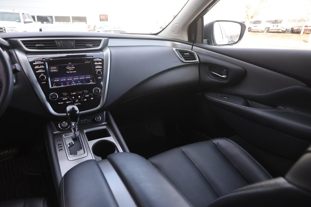 Nissan Murano Vehicle Image 26