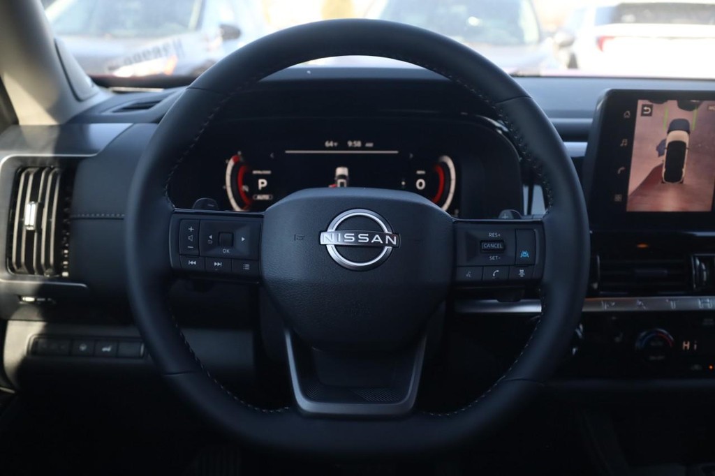 Nissan Pathfinder Vehicle Image 08