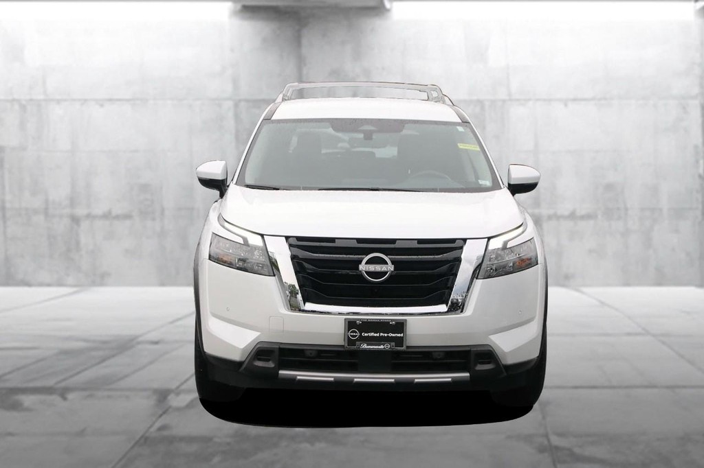 Nissan Pathfinder Vehicle Image 04