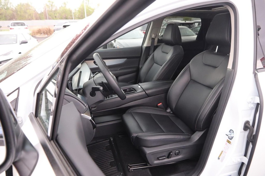 Nissan Murano Vehicle Image 09