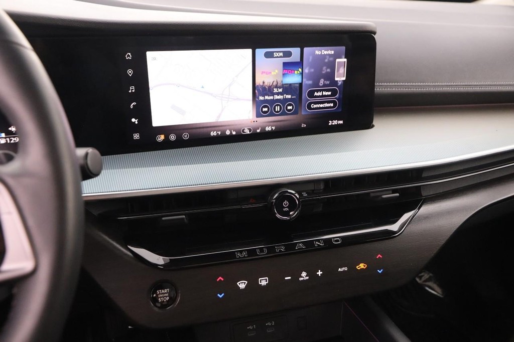 Nissan Murano Vehicle Image 16