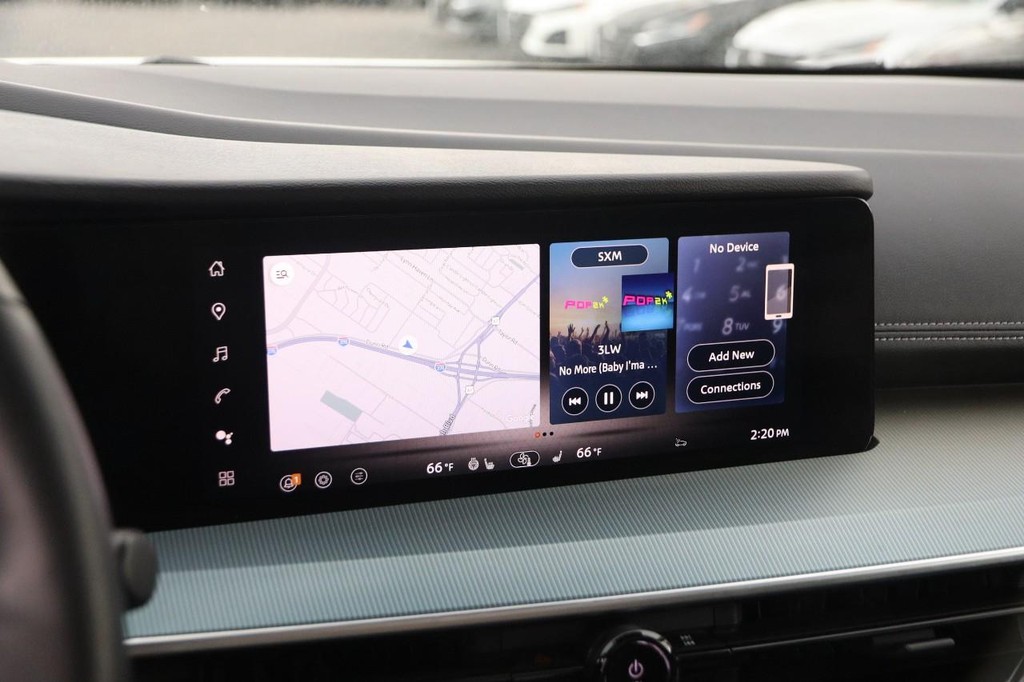 Nissan Murano Vehicle Image 17