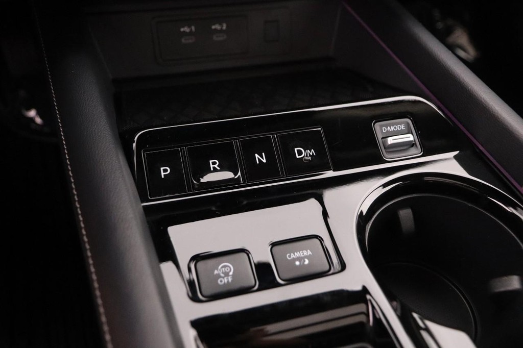 Nissan Murano Vehicle Image 22