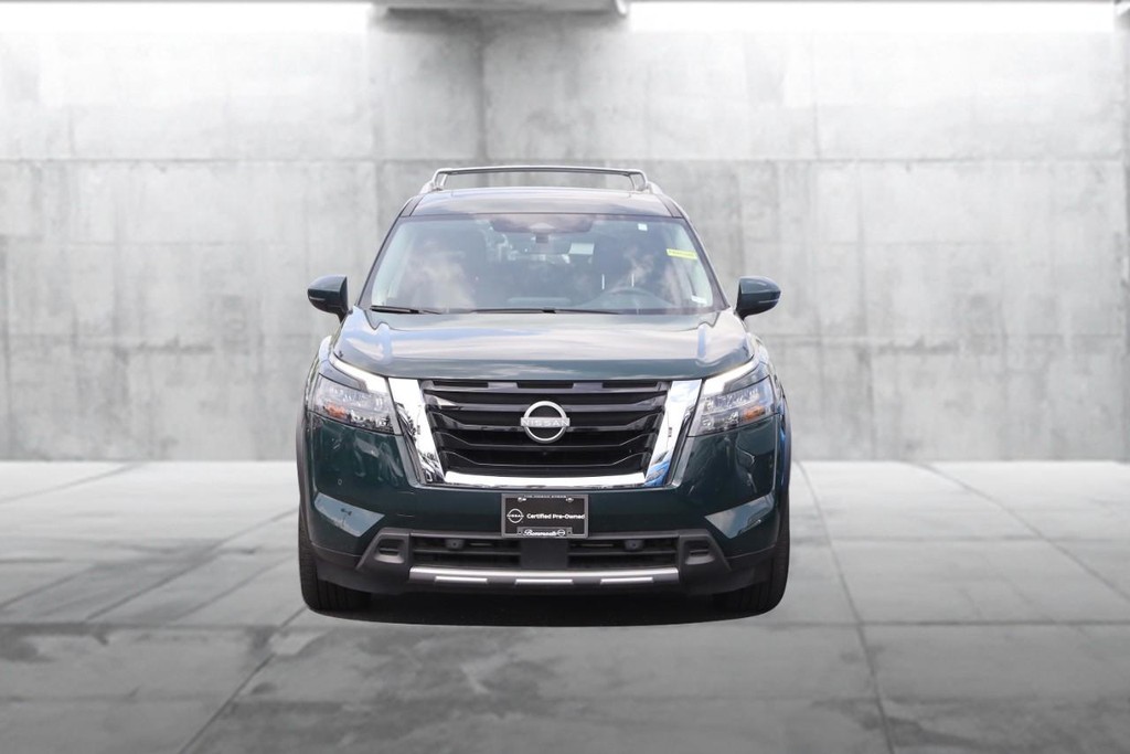 Nissan Pathfinder Vehicle Image 04