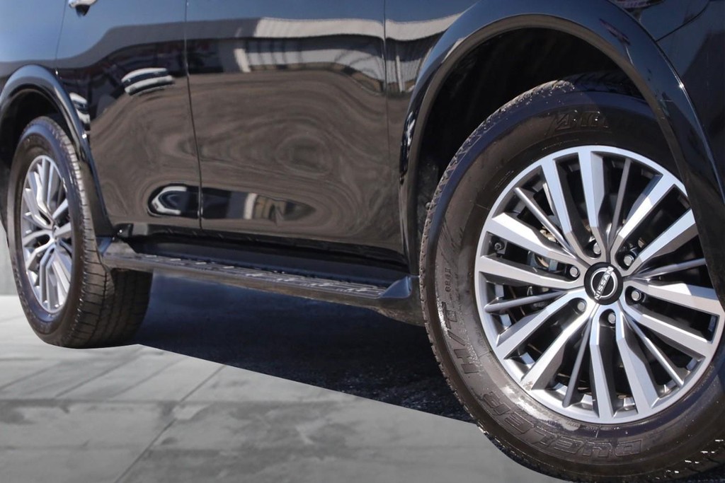 Nissan Armada Vehicle Image 03