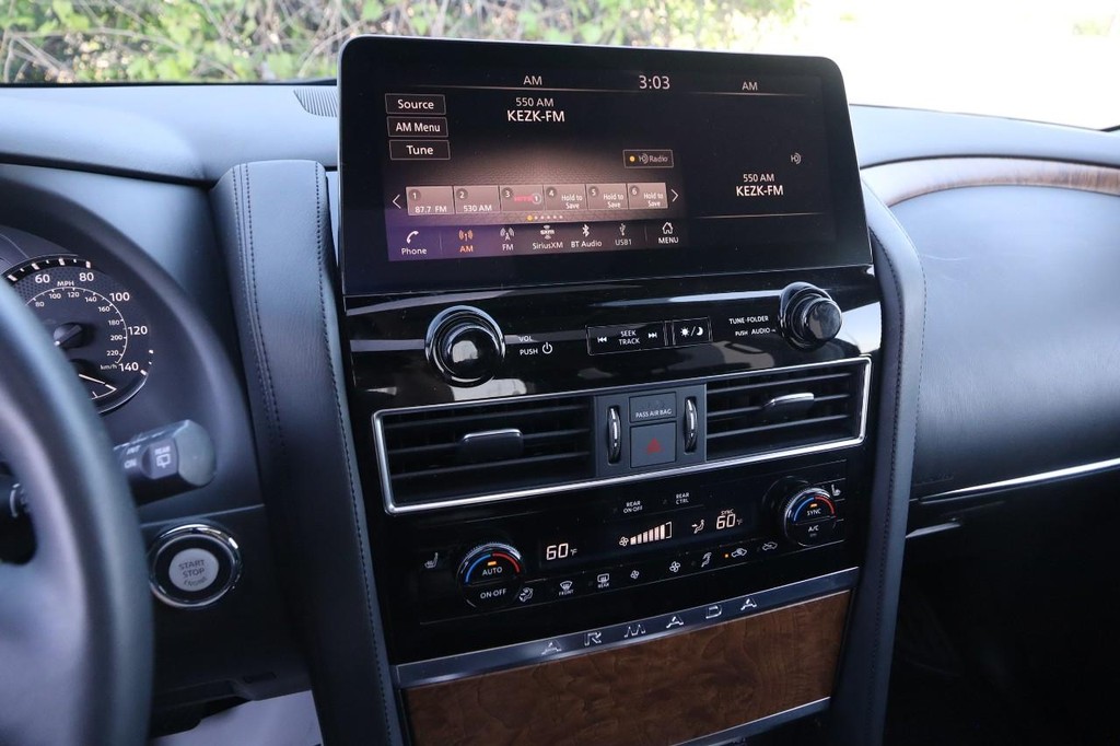 Nissan Armada Vehicle Image 18