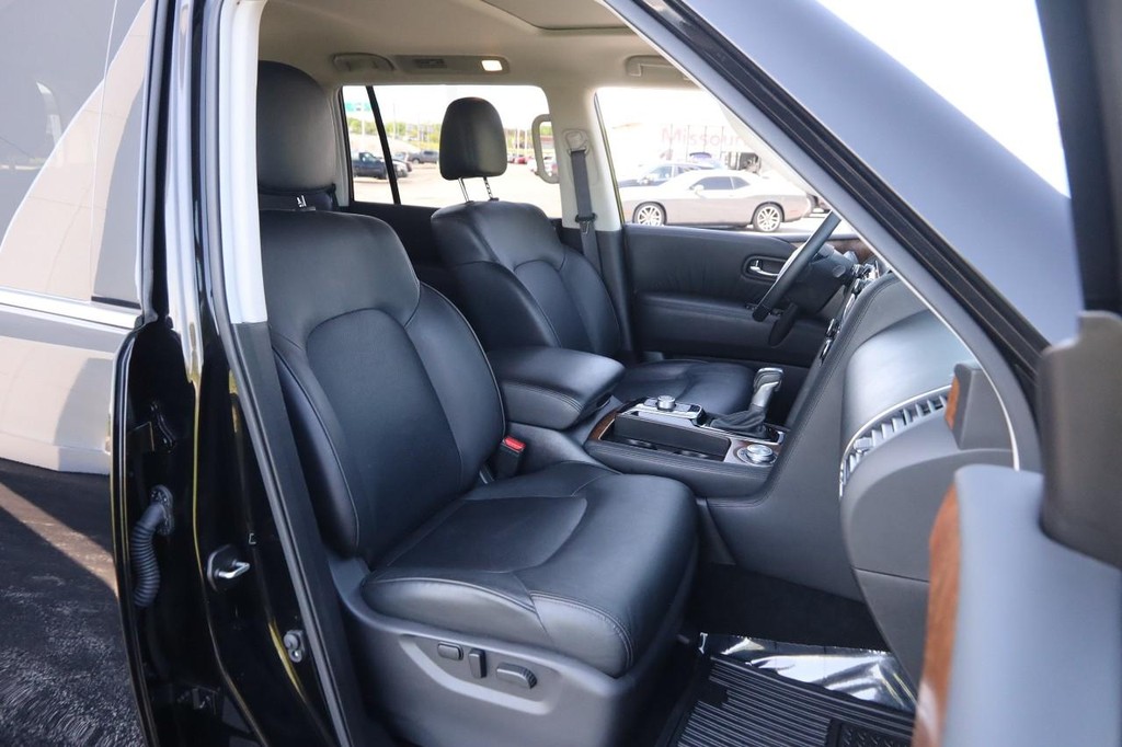 Nissan Armada Vehicle Image 29